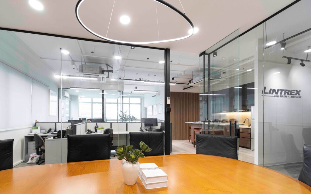 workspace with adaptable seating